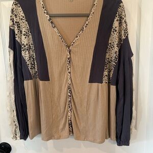 Tan and Grey V-Neck button down Blouse with Elegant Design Features Size M